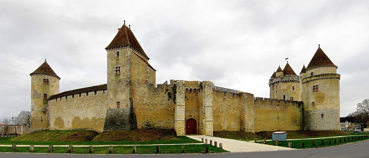 Villa Eugénie Melun Esterno foto